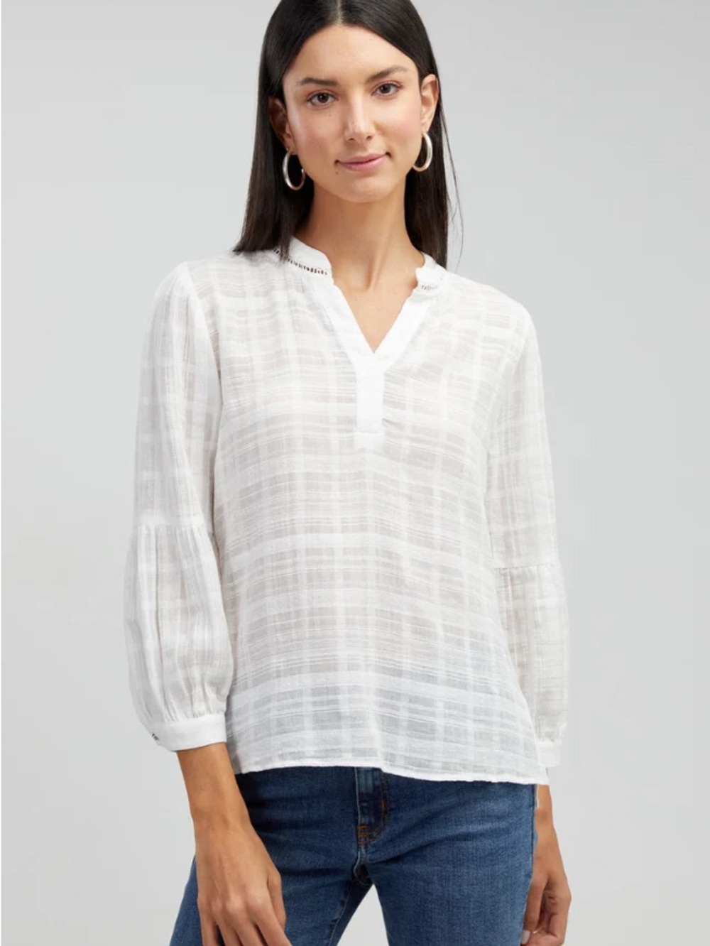 Old Navy “The Tunic Shirt” Split-Neck Dobby Windowpane in White Size M